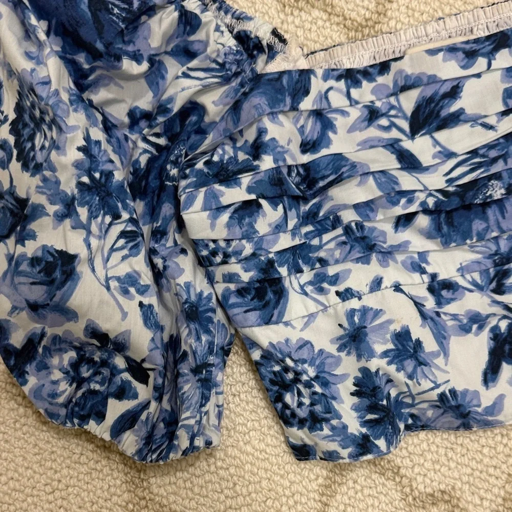 Abercrombie & Fitch Blue‎ Floral Puff Sleeve cropped Blouse top shirt